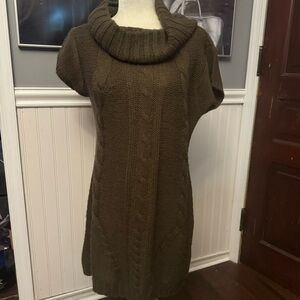 Talie Brown Short Sleeve Cowl Neck Sweater Dress Size Large